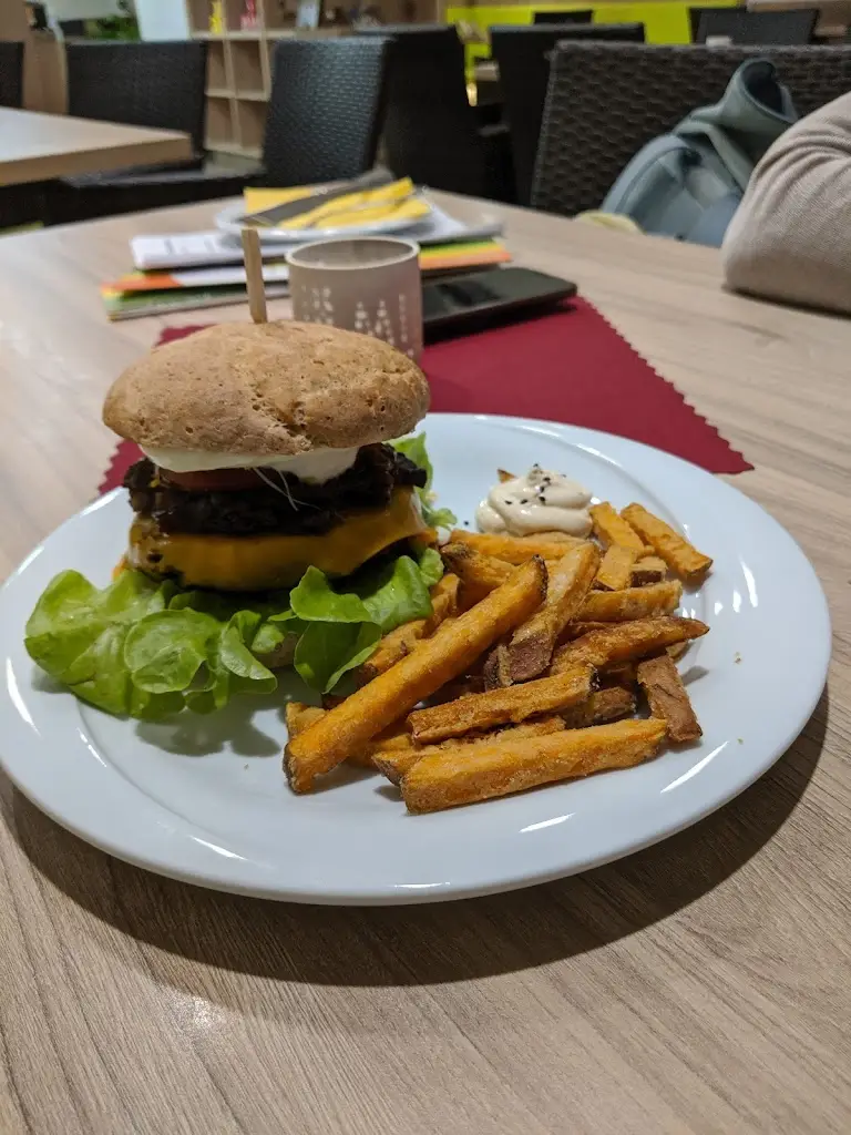 Menu_Slunce - Raw a vegan restaurace a kavarna_České Budějovice_image_5