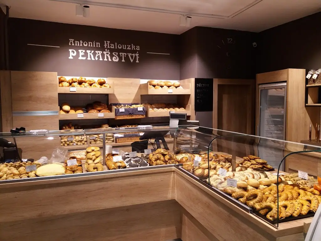 Antonín Halouzka - Bakery restaurant in Rousínov