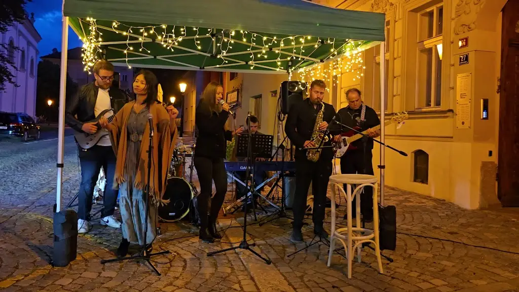 Spot bistro Říčany_Říčany_slider_image_1