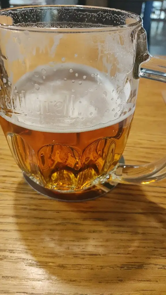 Mil Haus_DVA:JEDNA výčep a restaurace_Říčany_review