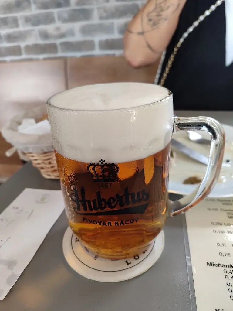 Zbyněk Vála_Hops Lokálka_Říčany_review