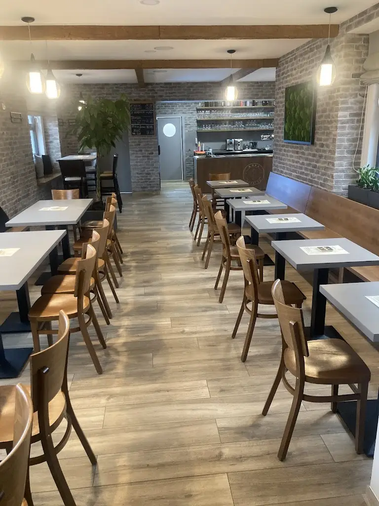 Hops Lokálka restaurant in Říčany