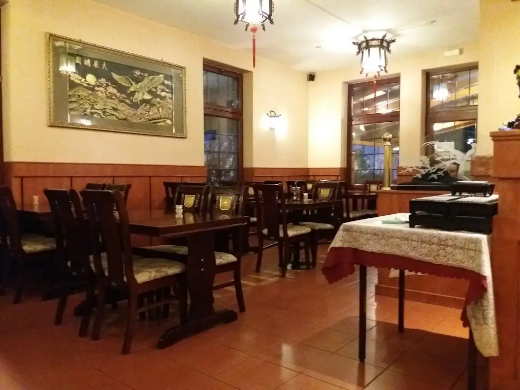 Čínská restaurace XI HU restaurant in Říčany