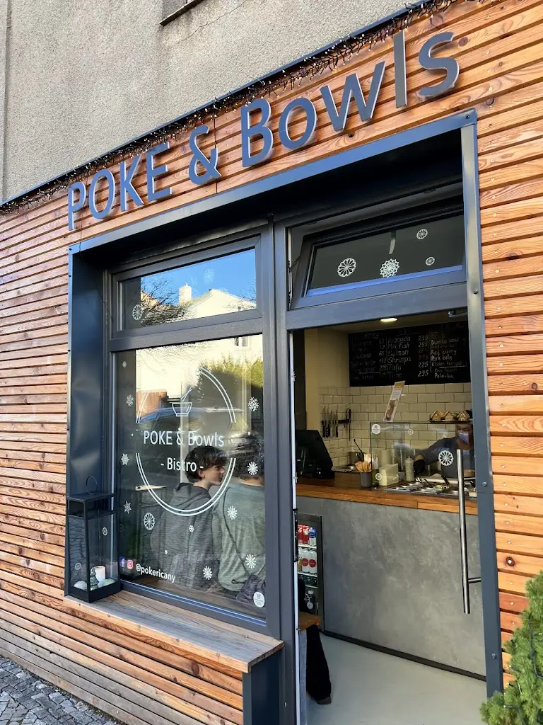 POKE and Bowls Bistro ristorante a Říčany