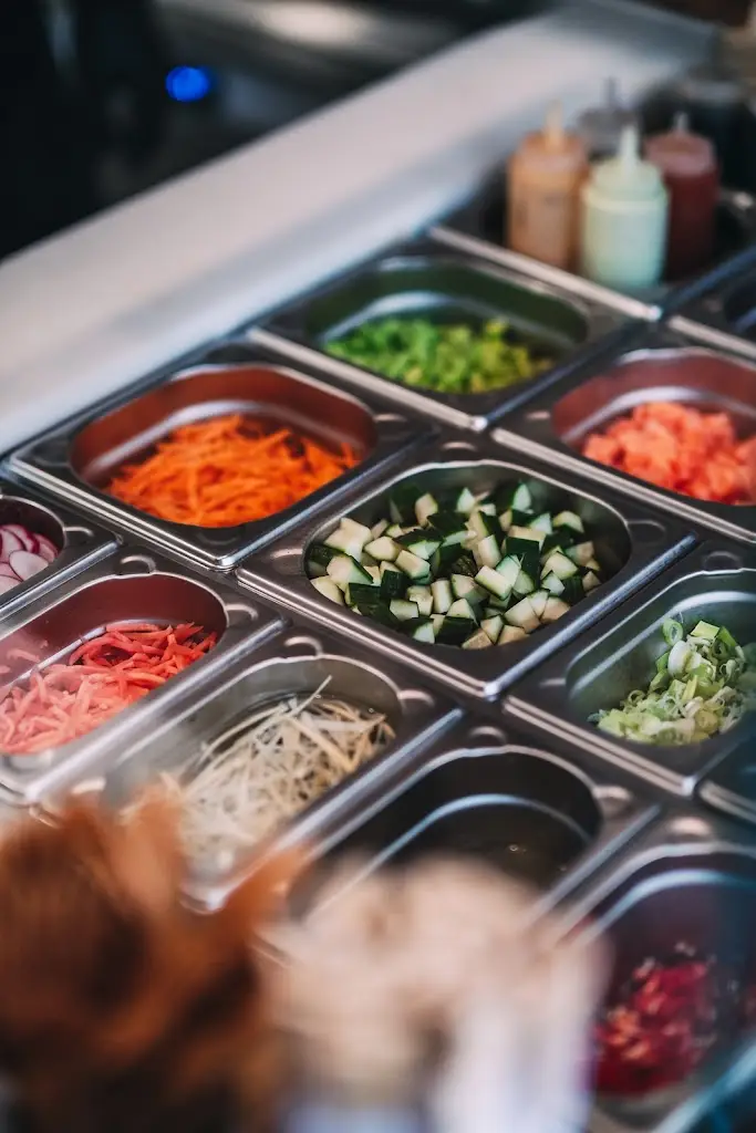 POKE and Bowls Bistro_Říčany_slider_image_2