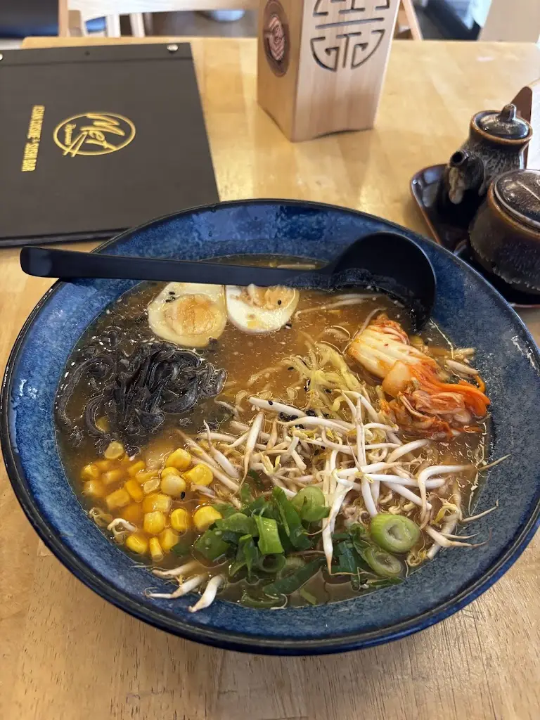 MET Vietnamská Restaurace_České Budějovice_slider_image_3