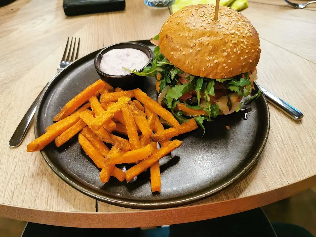 Restaurant Honner_České Budějovice_slider_image_3