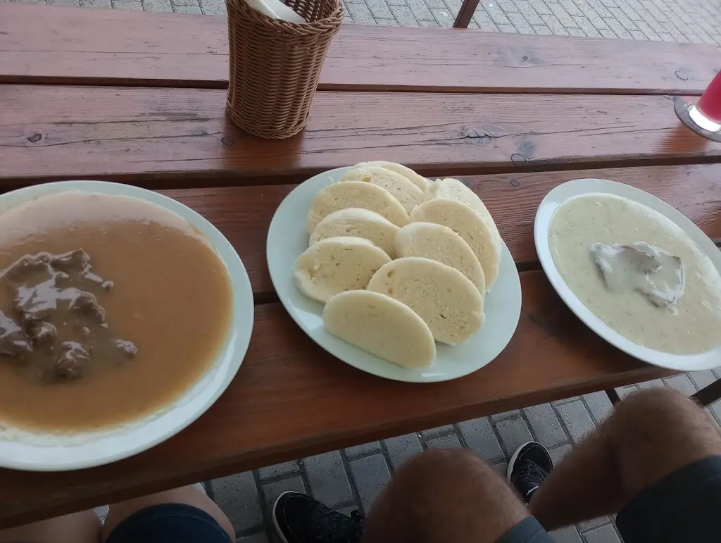 kif820_Restaurace U Orla_Šardice_review