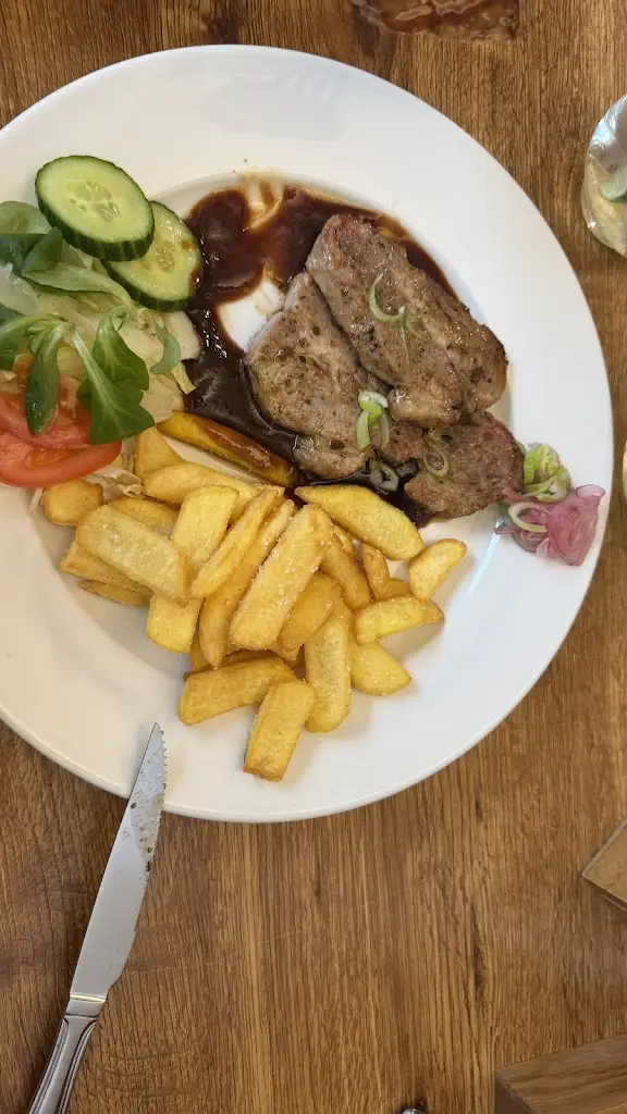 Restaurace a Pizzerie Sahara_Šardice_slider_image_2