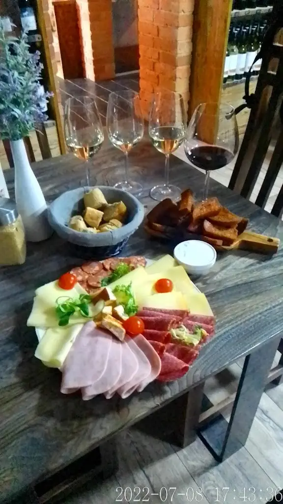 Sklep Wine_Sokolnice_slider_image_2