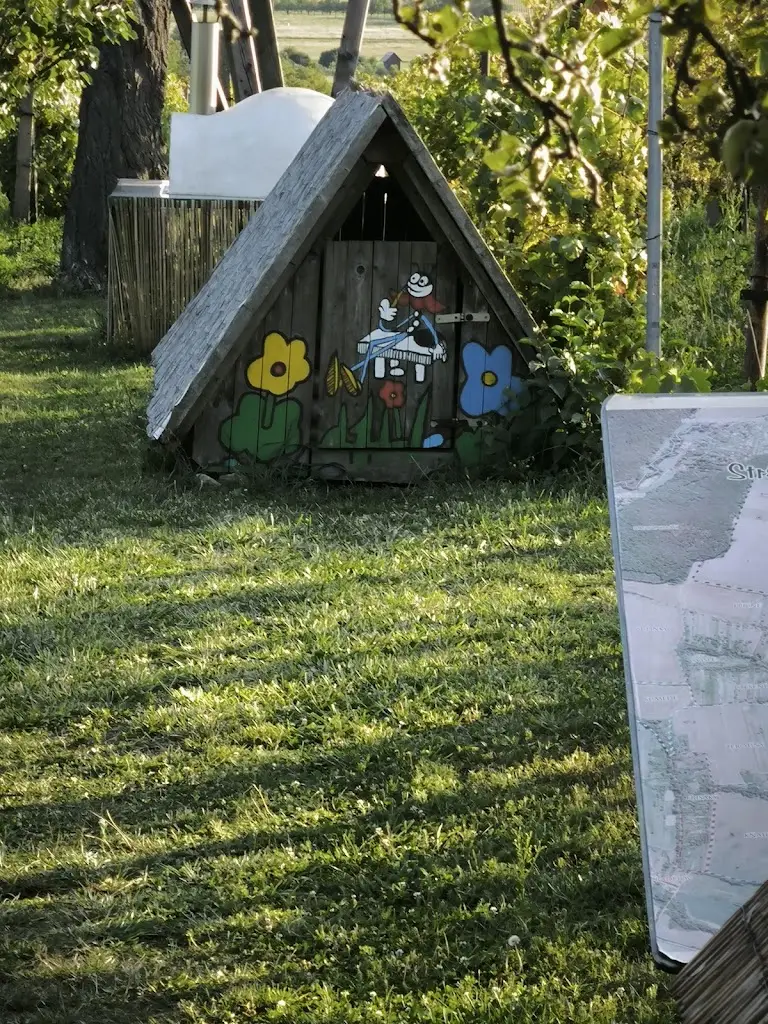 Roberta Burghardtová_U oskoruše_Strážnice_recensione