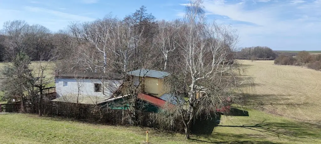 Dalibor Uhlir_Občerstvení u Galisa_Strážnice_review