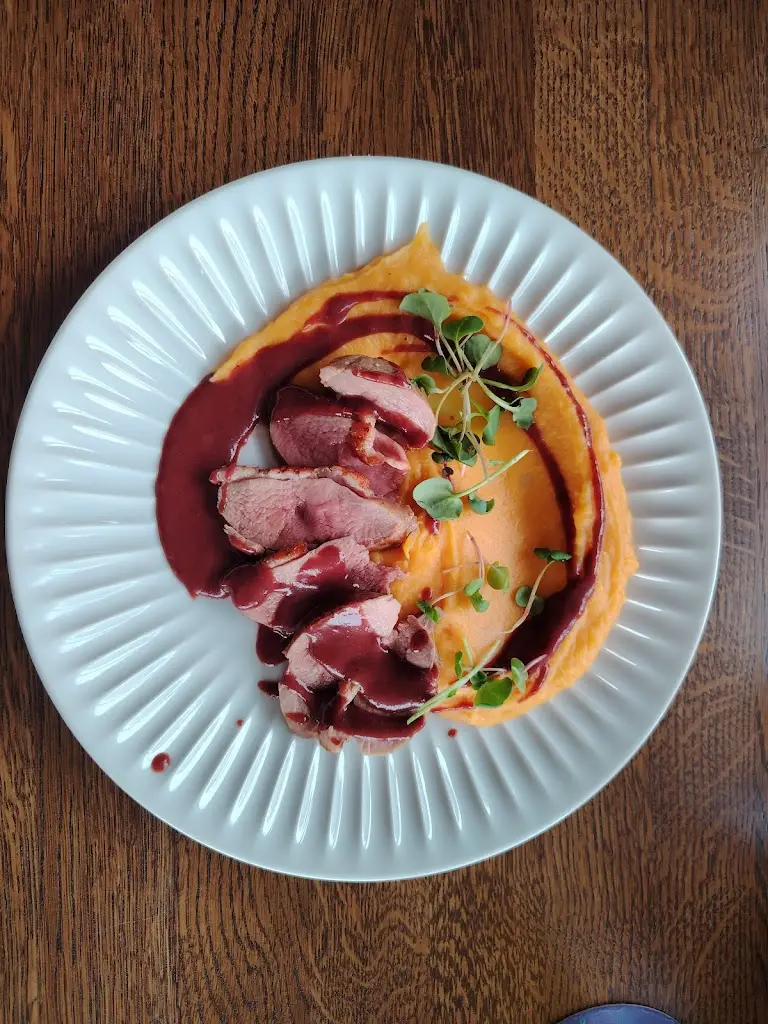 Wings pizzerie a restaurant_Slavkov u Brna_slider_image_3