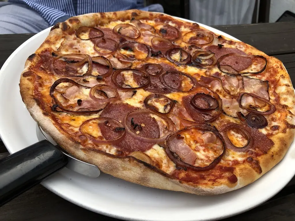 paní Růžičková_Hostinec U Černého lva_Slavkov u Brna_review