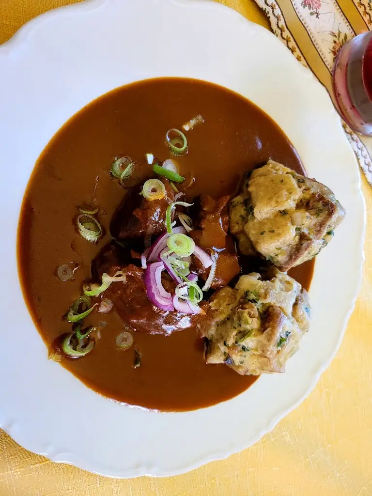 Jiří Tulak_Zámecká restaurace Austerlitz_Slavkov u Brna_recensione