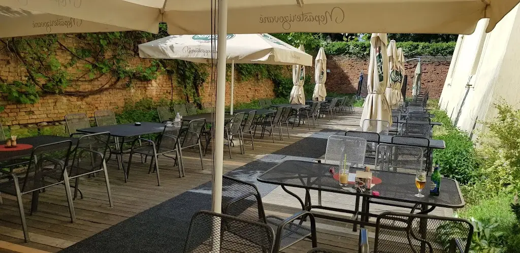 Zámecká restaurace Austerlitz_Slavkov u Brna_slider_image_1