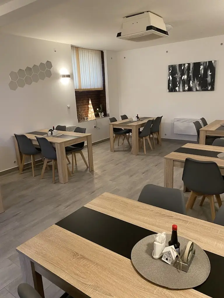 Restaurace & Penzion Maryša restaurant in Těšany