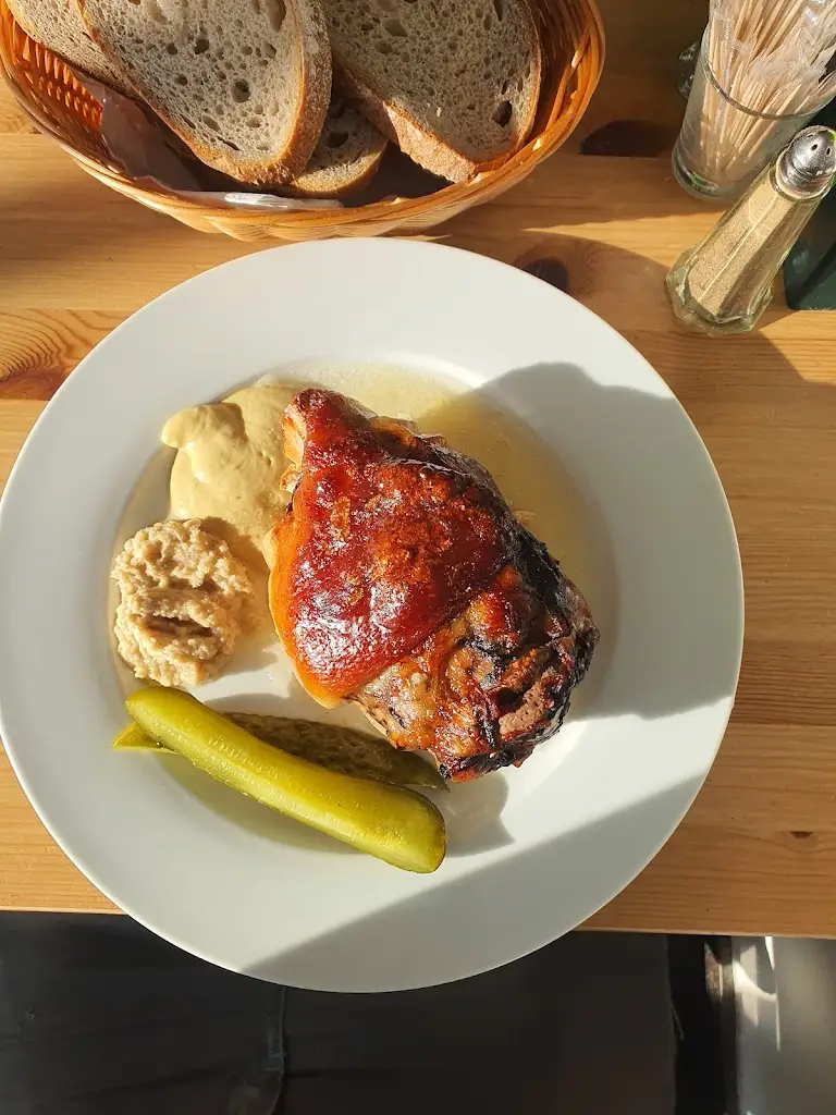 No Stress Café Restaurant_Troubsko_slider_image_3