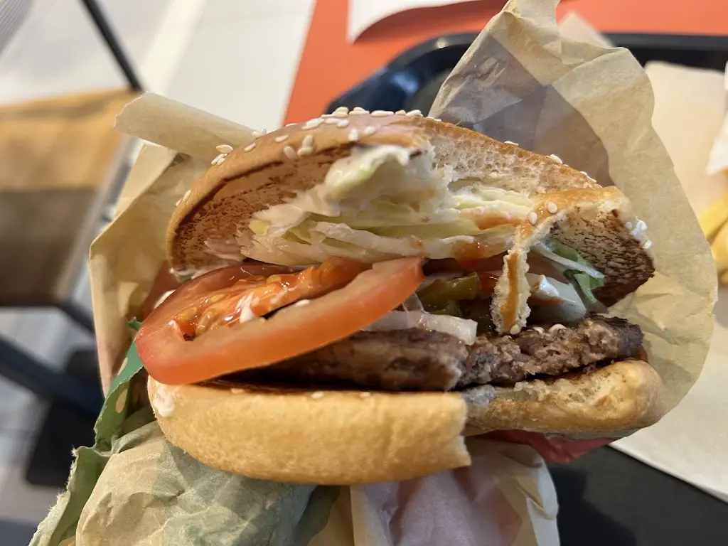 Burger King_Troubsko_slider_image_3