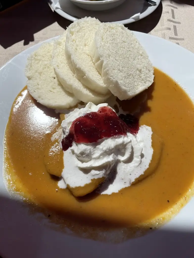 Maciej Trąbka_Restaurace Valtická Rychta_Valtice_review