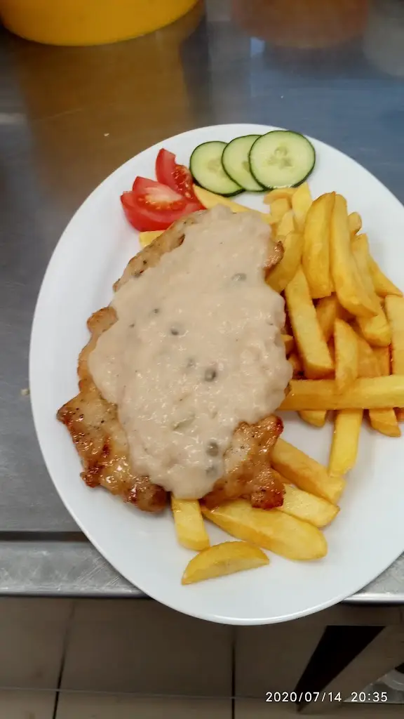 Menu_Restaurace Kulturní Dům_Velká nad Veličkou_immagine_5