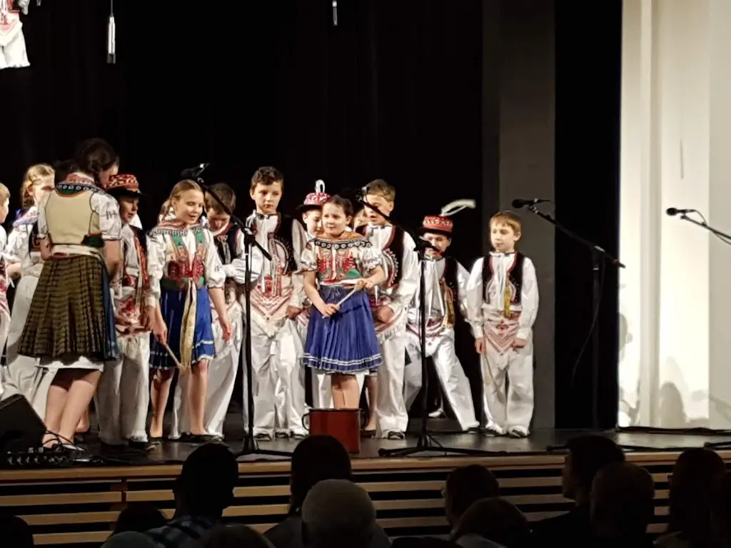 Restaurace Kulturní Dům_Velká nad Veličkou_slider_image_3