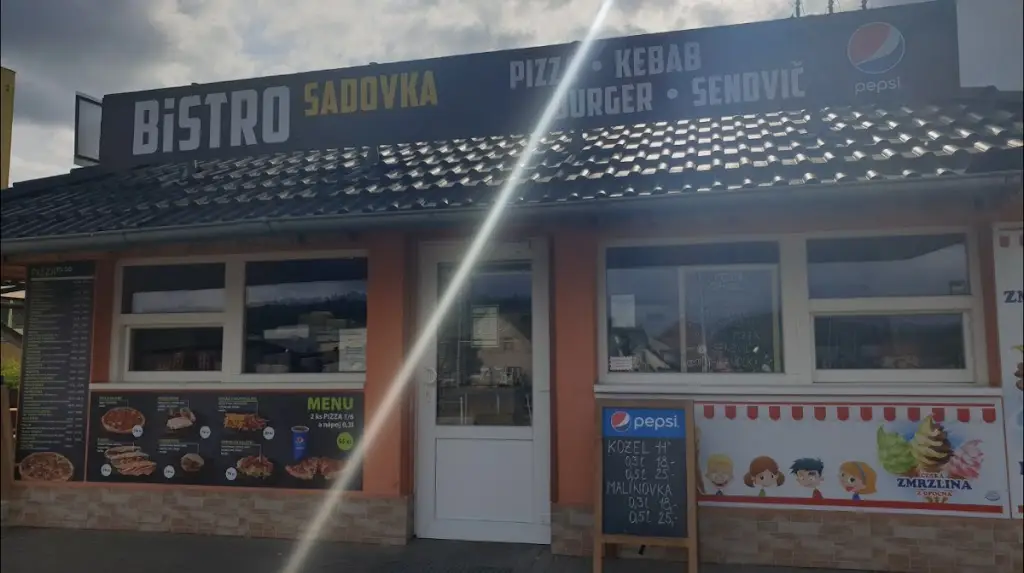 Bistro Sadovka restaurant in Týnec