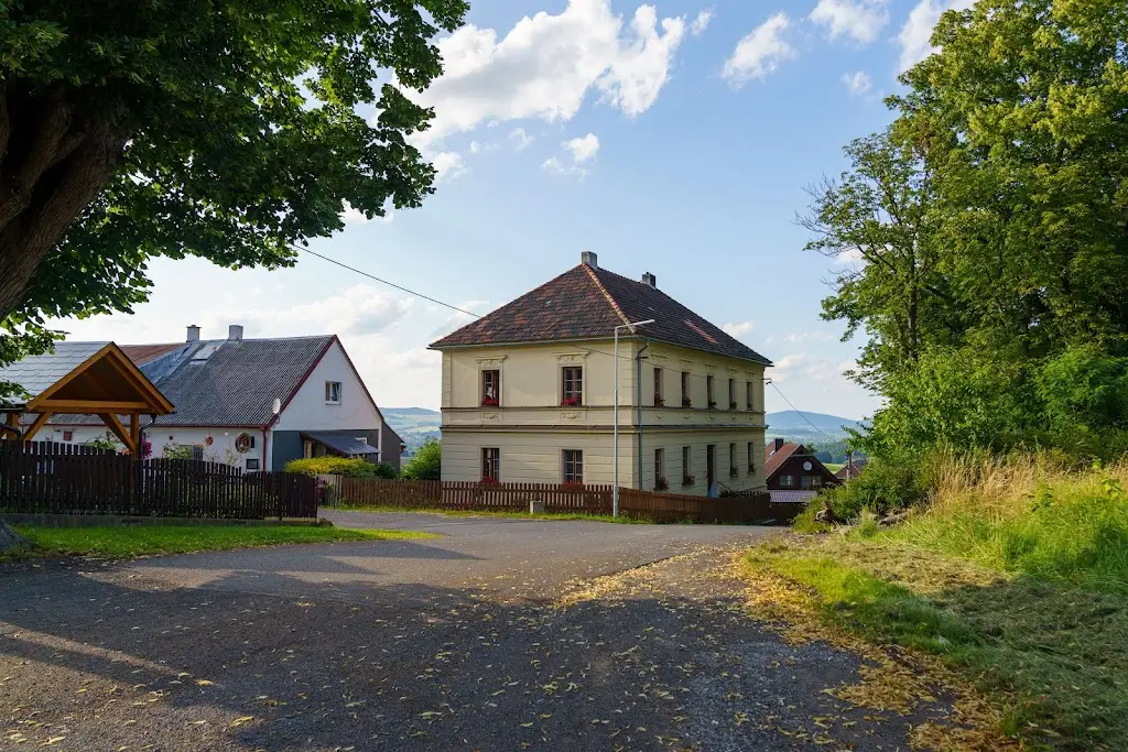 Hostinec U Malátů Hasičský bál_Týnec_slider_image_1