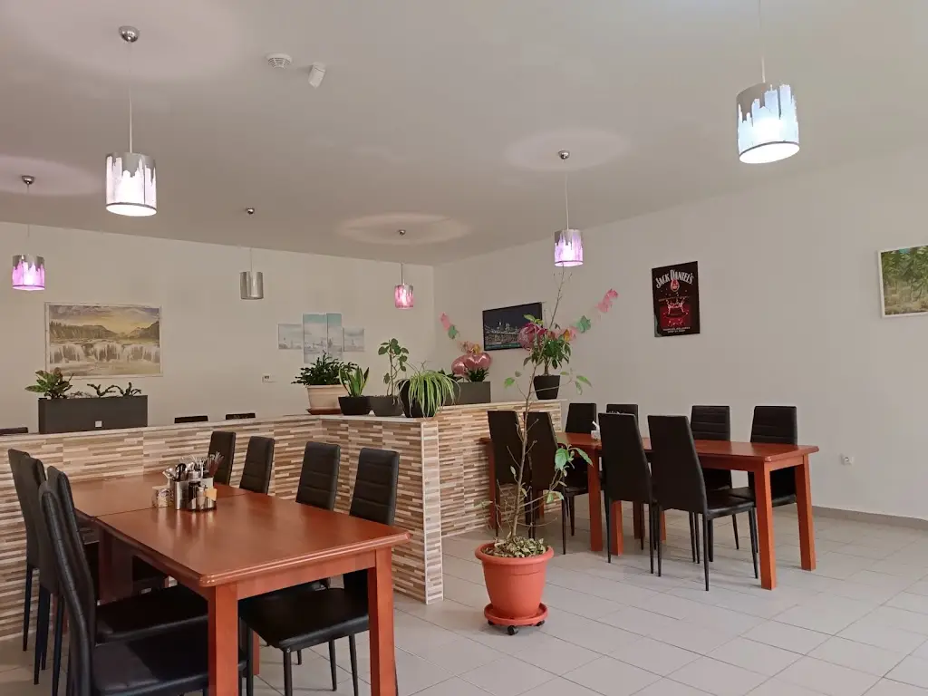 Pho 999_Týnec_slider_image_3