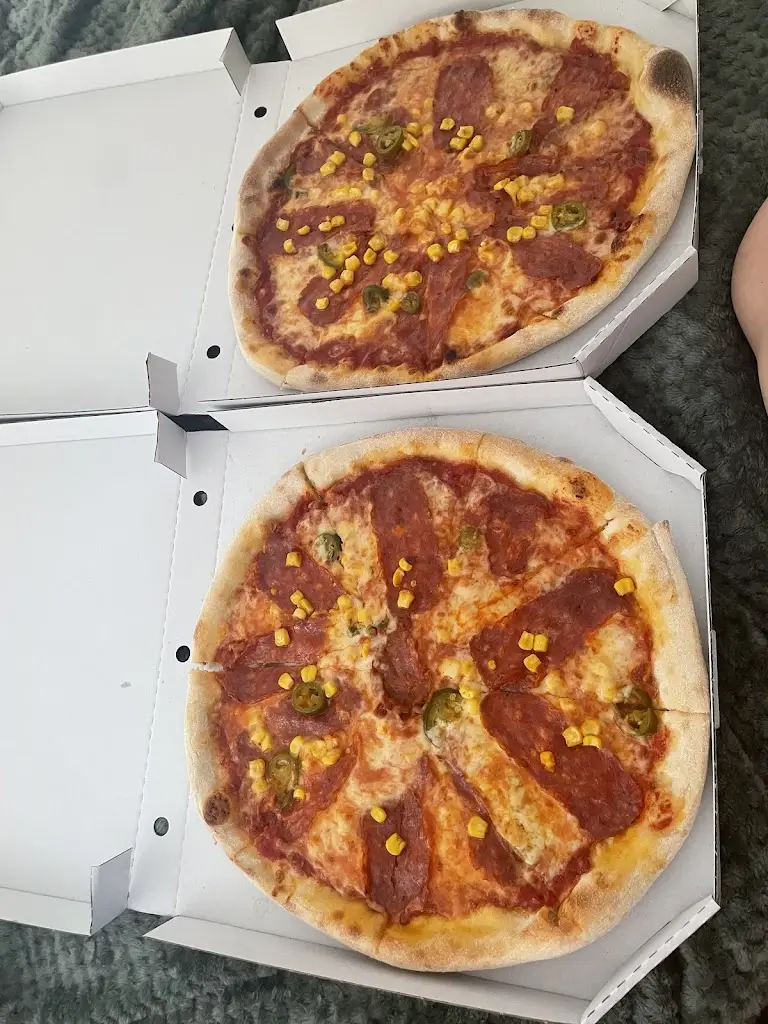 Pizza Gianni_Týnec_slider_image_2