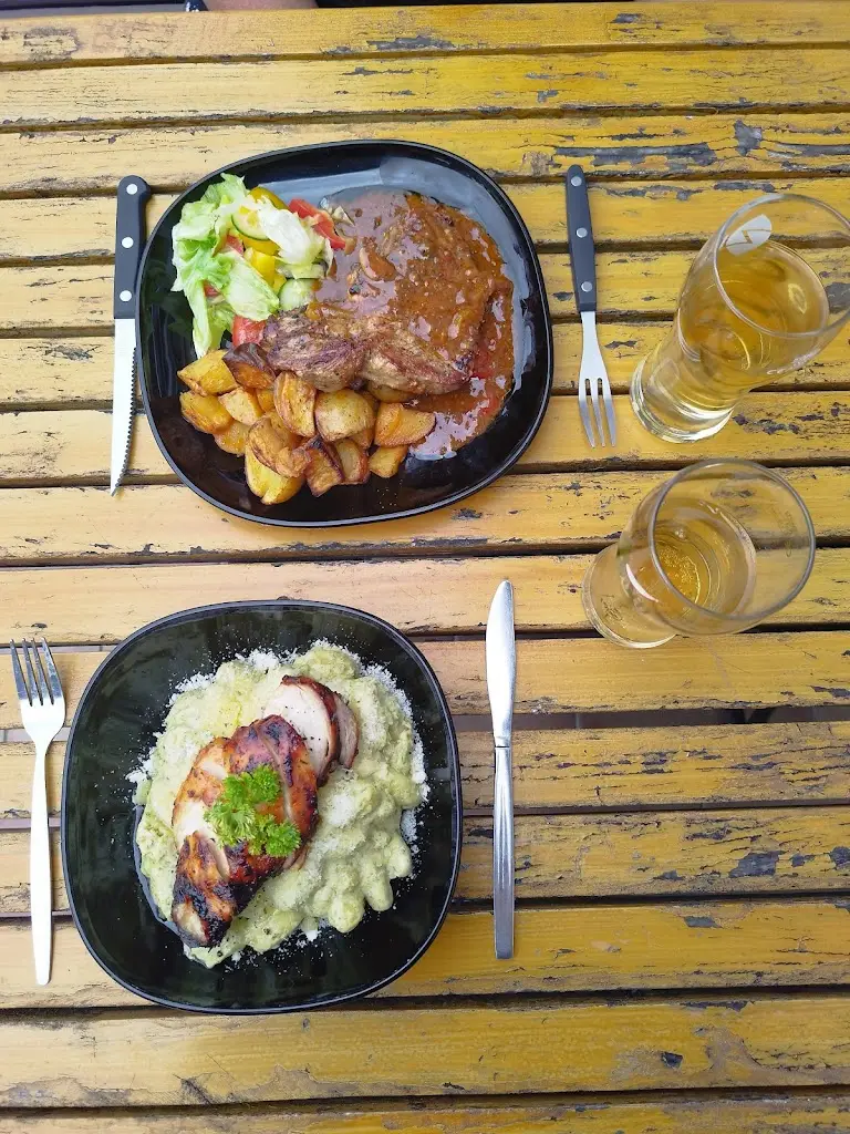 Jana Šulcová_Restaurace Fontána_Velké Pavlovice_review