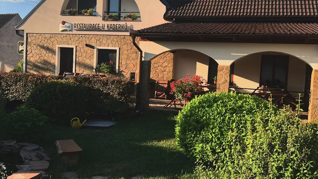 Restaurace u Kaderků_Velké Pavlovice_slider_image_3