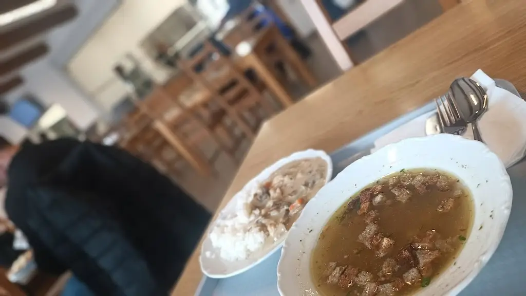 Roman Dopita_Restaurace - Jídelna Poláchová Anežka_Velké Bílovice_review