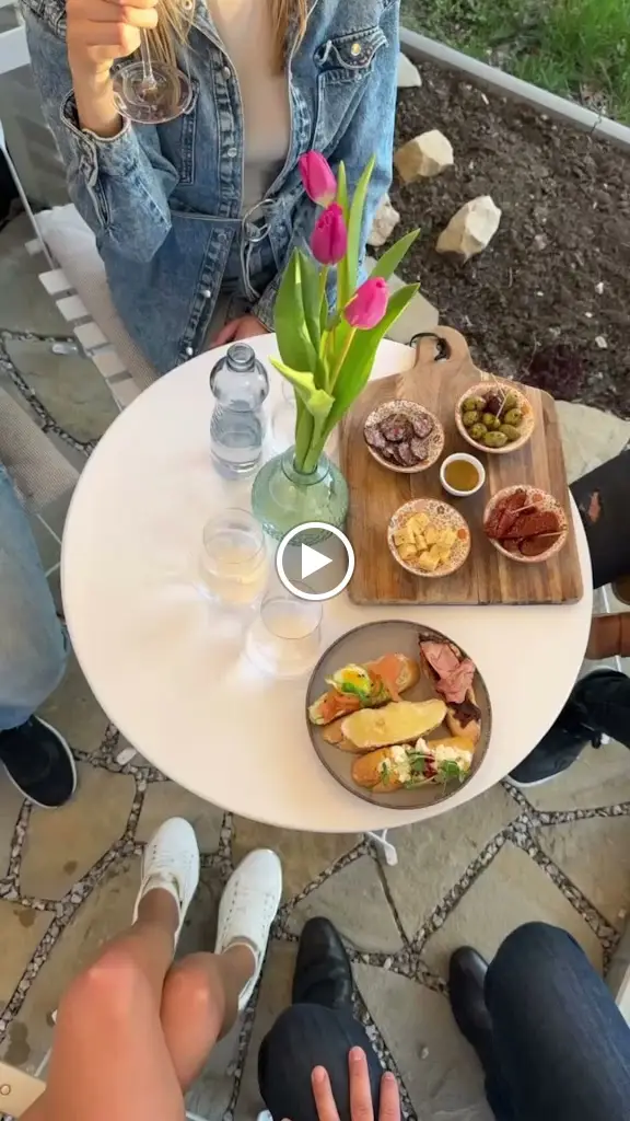 Sklep38_Velké Bílovice_slider_image_2