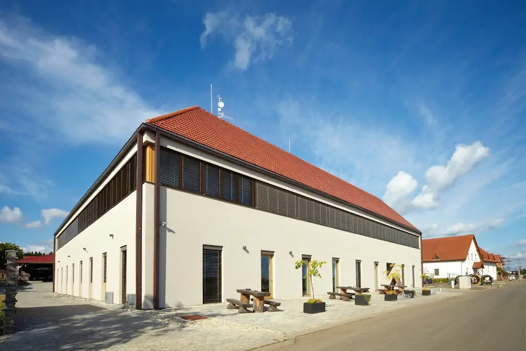 Hotel Madl restaurant in Velké Bílovice