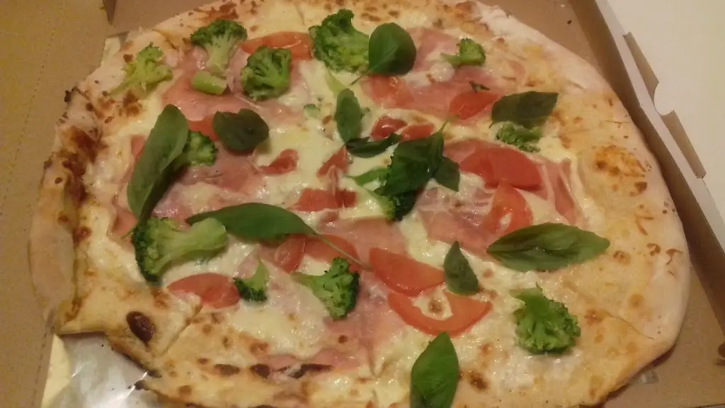 Michaela Chodelková_Bistro Michaela - Pizzeria_Višňové_review