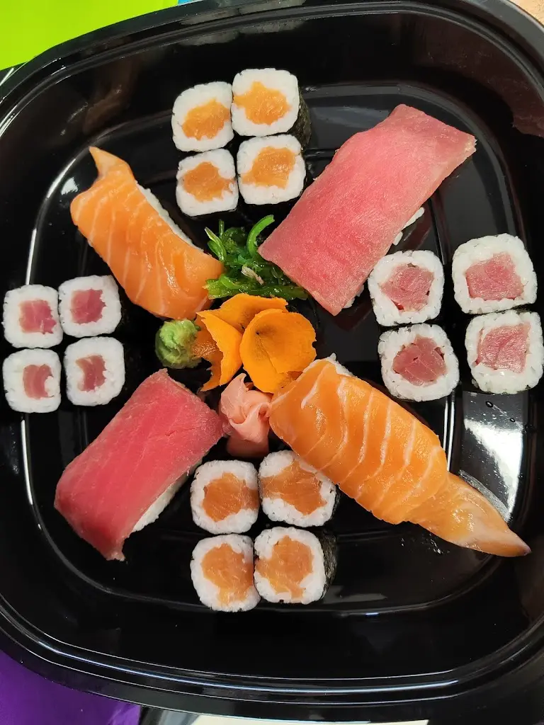 Menu_Việt restaurace,Việt Bistro a bubble tea._Veselí nad Moravou_image_5