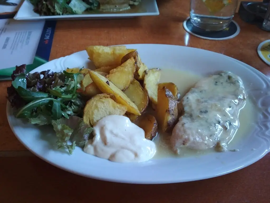 Bowling City s.r.o._Veselí nad Moravou_slider_image_2