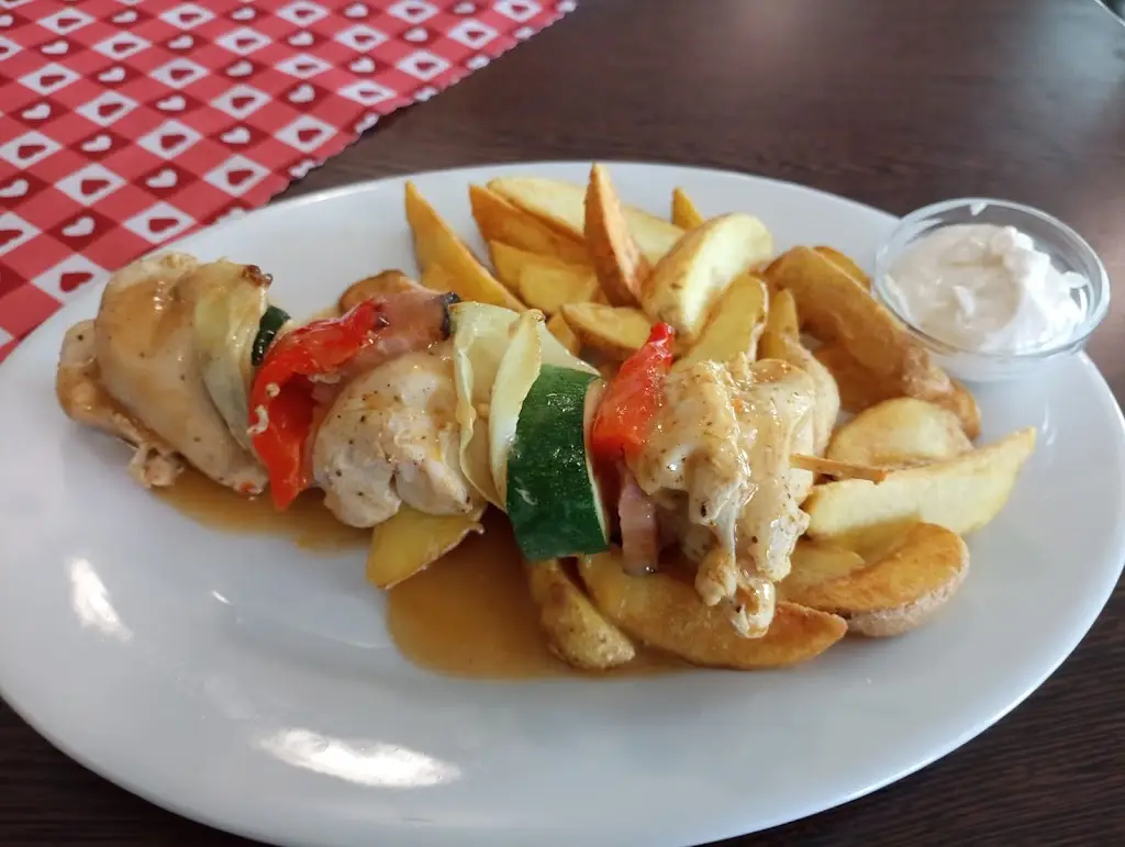 Pepa Krajicek_Zarazická hospoda_Veselí nad Moravou_review