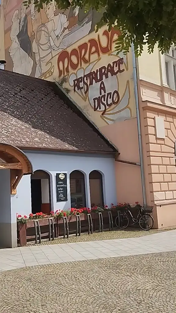 Morava s Měšťanskou hospůdkou, Konírna_Veselí nad Moravou_slider_image_2