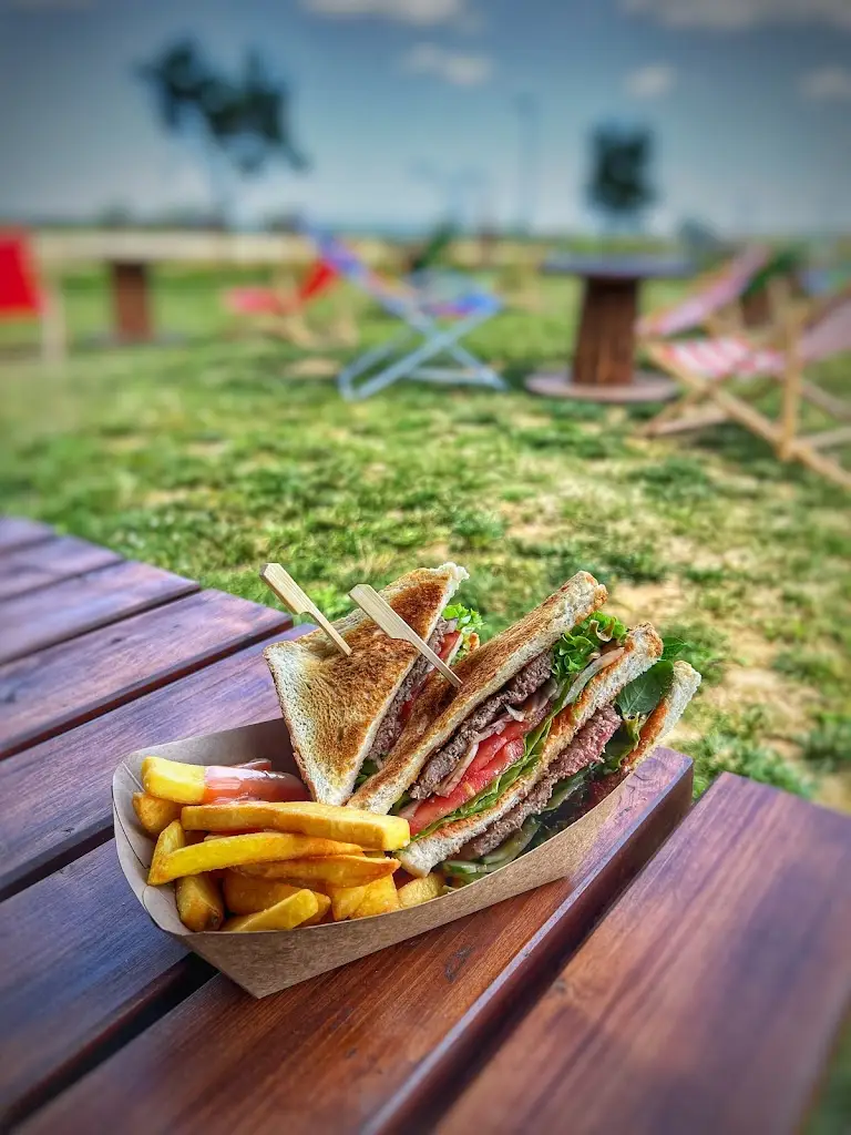 Menu_Jezerní cafe&bistro_Veselí nad Moravou_immagine_3