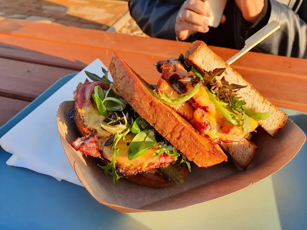 Menu_Jezerní cafe&bistro_Veselí nad Moravou_immagine_5