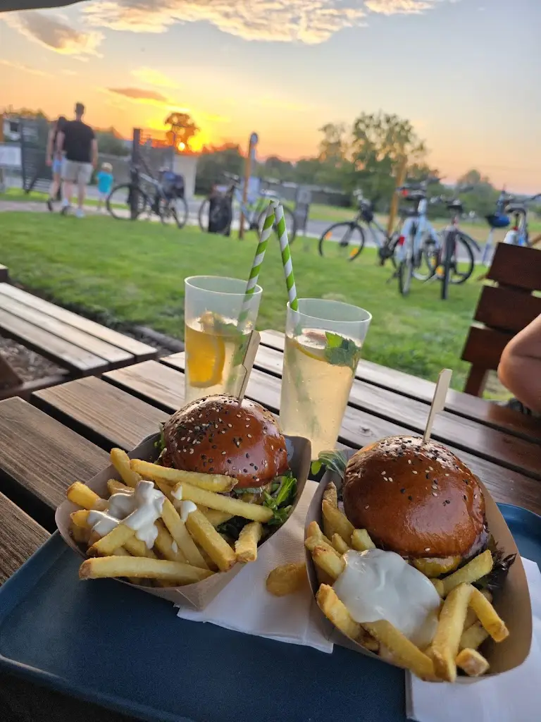 Václav_Jezerní cafe&bistro_Veselí nad Moravou_recensione