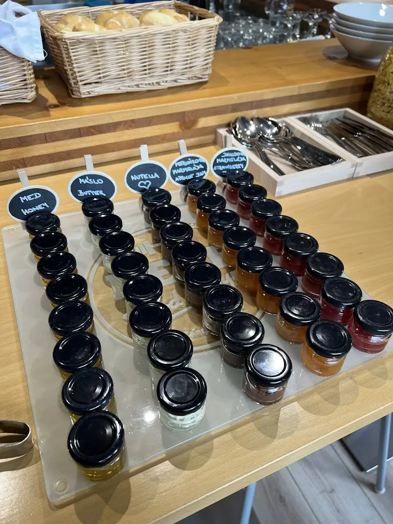 Rafał Komorowski_Hotel Žabčice_Žabčice_review