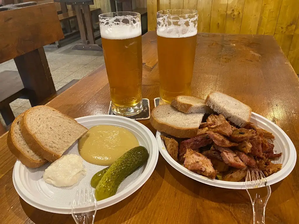 Jan Konec_Restaurace Česká Kanada_Český Rudolec_review