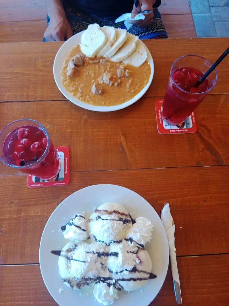 Restaurace Česká Kanada_Český Rudolec_slider_image_3