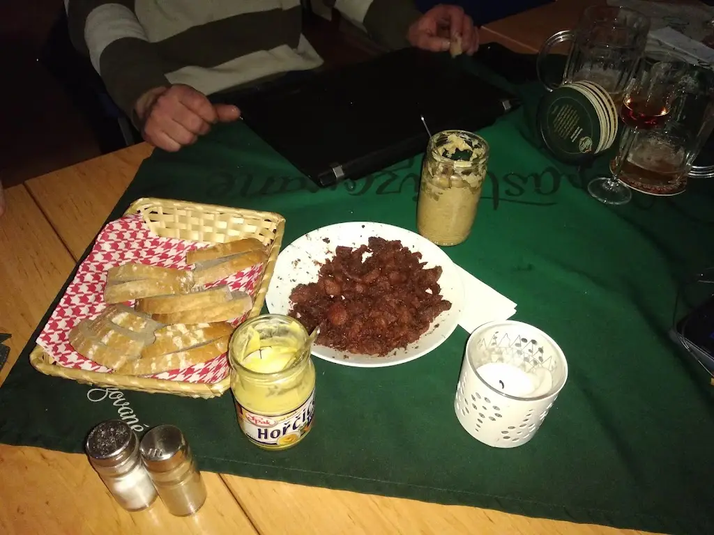 Hospůdka na hřišti_Želešice_slider_image_3