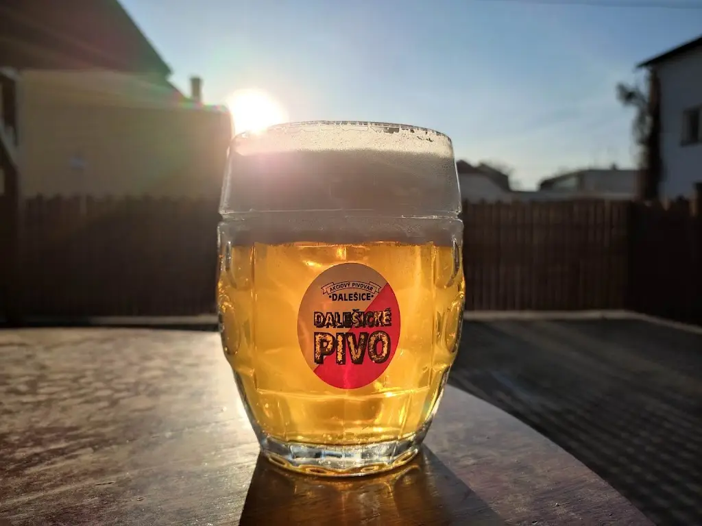 Zdeněk Javůrek_pivnice Třetí poločas_Želešice_recensione