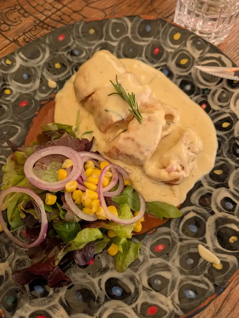 Robert Thomas Porter_Barabizna Restaurant - Café_Zbraslav_review
