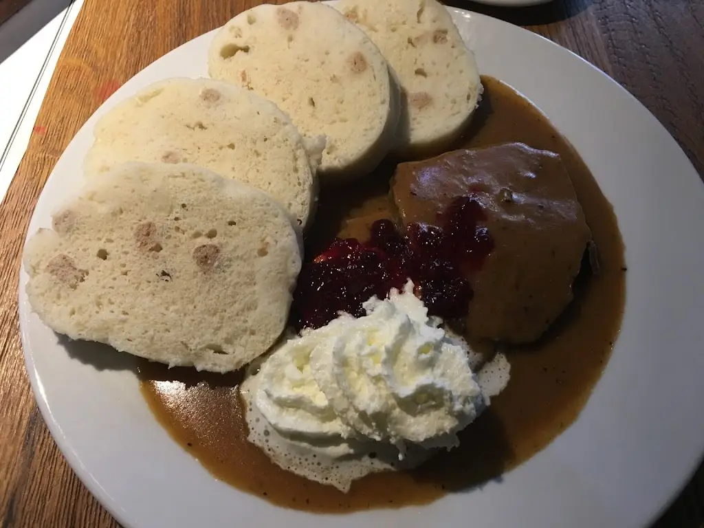 Petr P_Zbraslavský Hostinec_Zbraslav_review